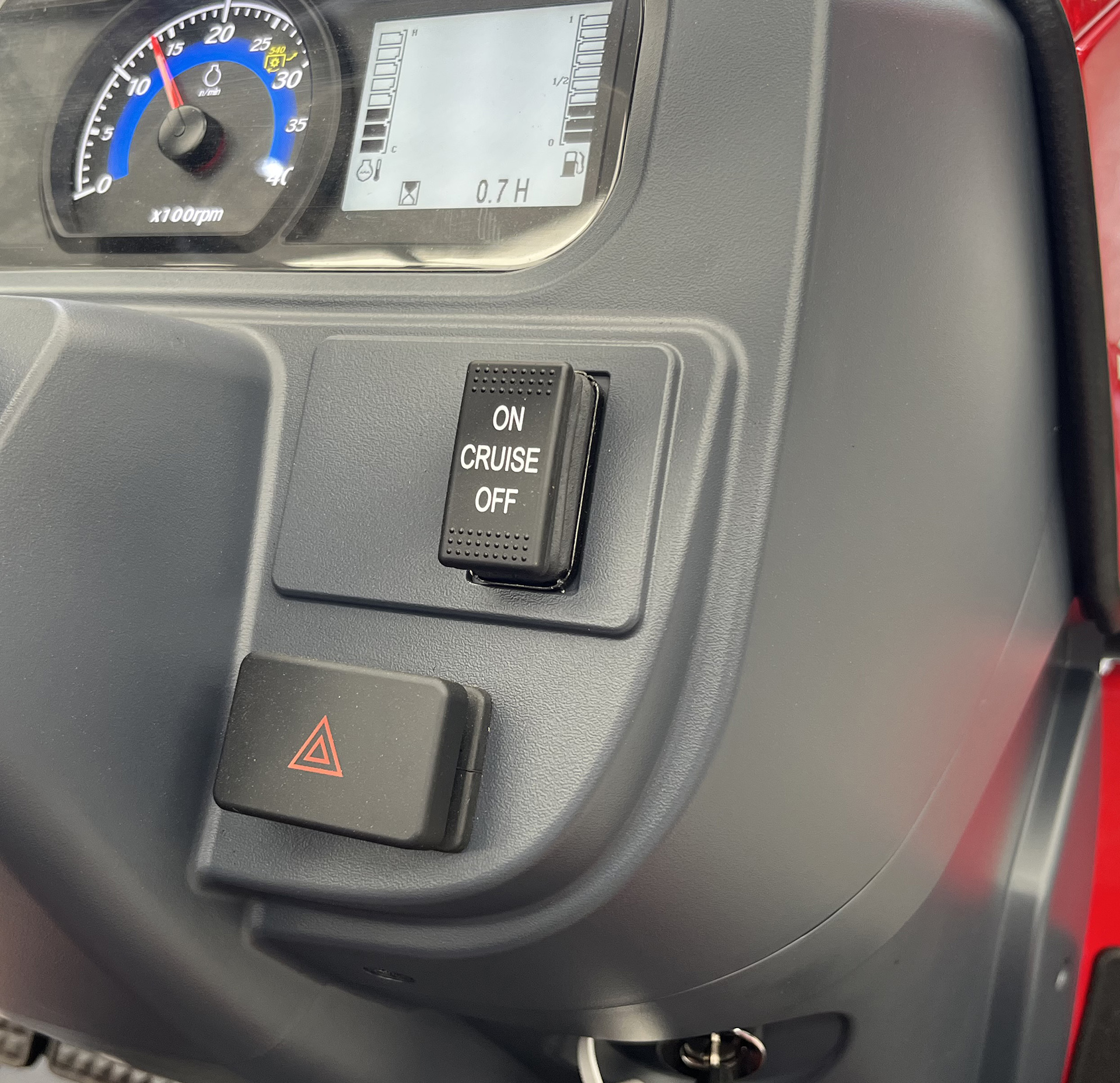 TYM T25 Cruise Control (Click to enlarge) TYM T25 Cruise Control